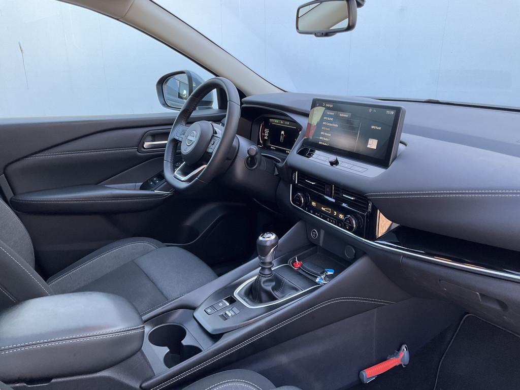 Nissan QASHQAI 1.3 MHEV N-Connecta Pano 360° Trekhaak Adapt, Voorwielaandrijving, 1304 kg, Gebruikt, Euro 6