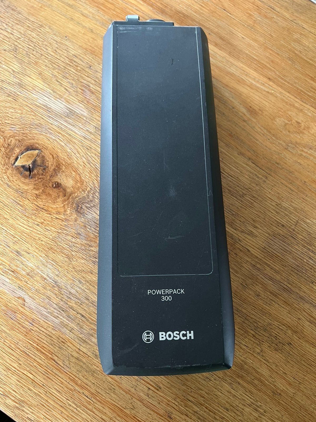 Fietsaccu Bosch Powerpack 300 Watt, Fietsen en Brommers, Fietsaccessoires | Fietsaccu's, Ophalen, Zo goed als nieuw