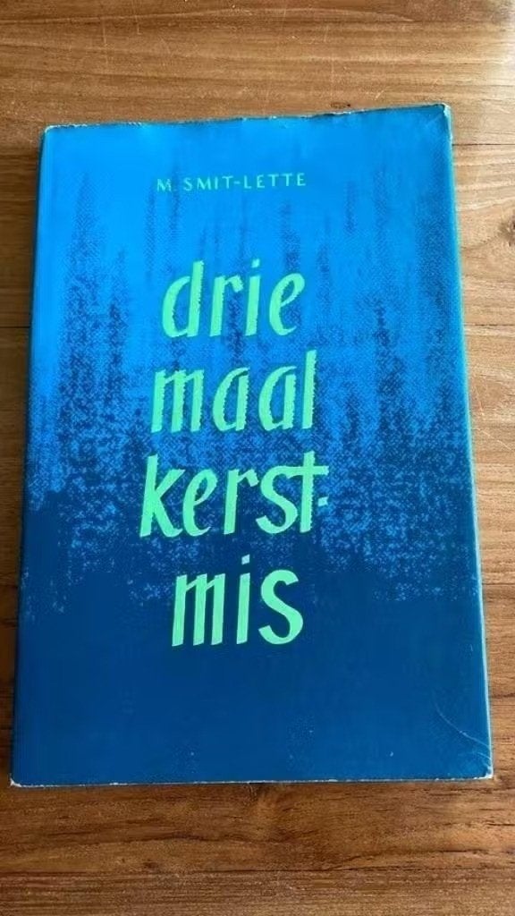 Drie maal kerstmis - M. Smit, Ophalen of Verzenden, Gebruikt
