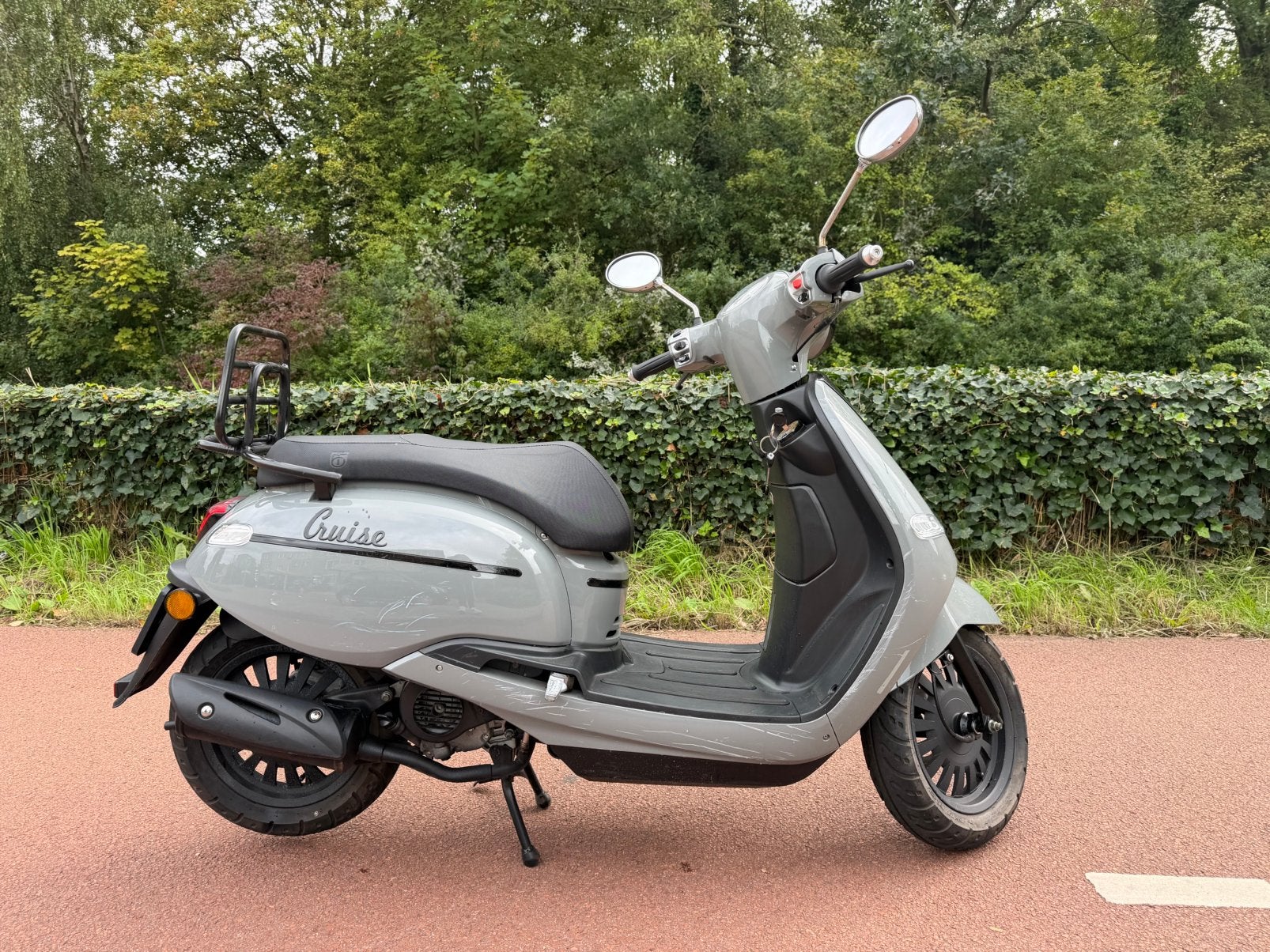 BTC Vespa Look 2020 blauwe kenteken 2396 KM start direct, Fietsen en Brommers, Ophalen, Gebruikt, La souris sourini retro riva iva btc fosti agm znen