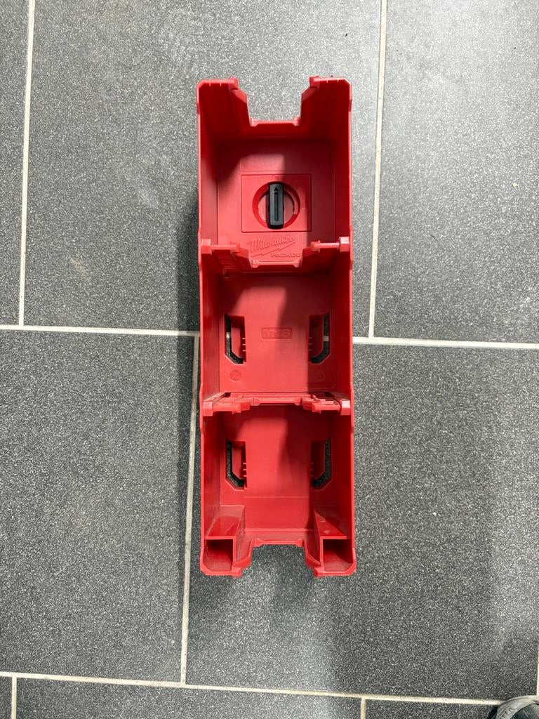 Milwaukee Packout Accuhouder - Organiseer je accu's, Ophalen of Verzenden, Gebruikt
