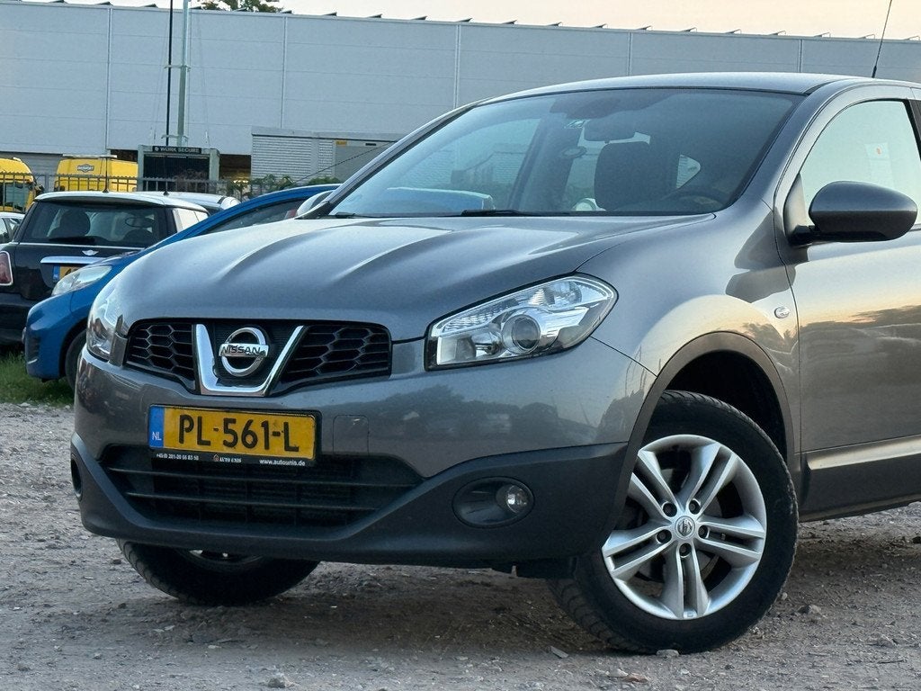 Nissan Qashqai 1.5 dCi Acenta/6 BAK/ NAVI, Voorwielaandrijving, Euro 5, Gebruikt, 1295 kg