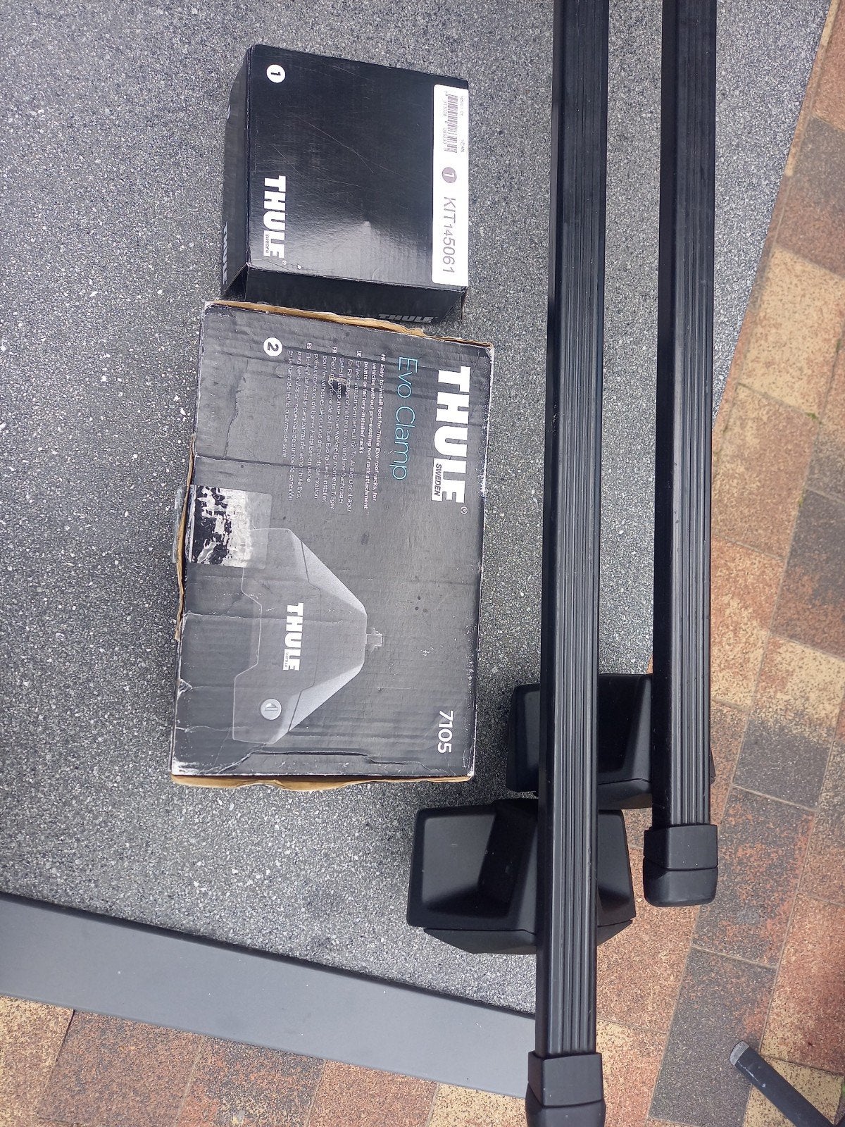 Thule dakdragerset Seat Ateca ( zonder dakrail) - Kit 145061, Auto diversen, Dakdragers, Ophalen, Zo goed als nieuw