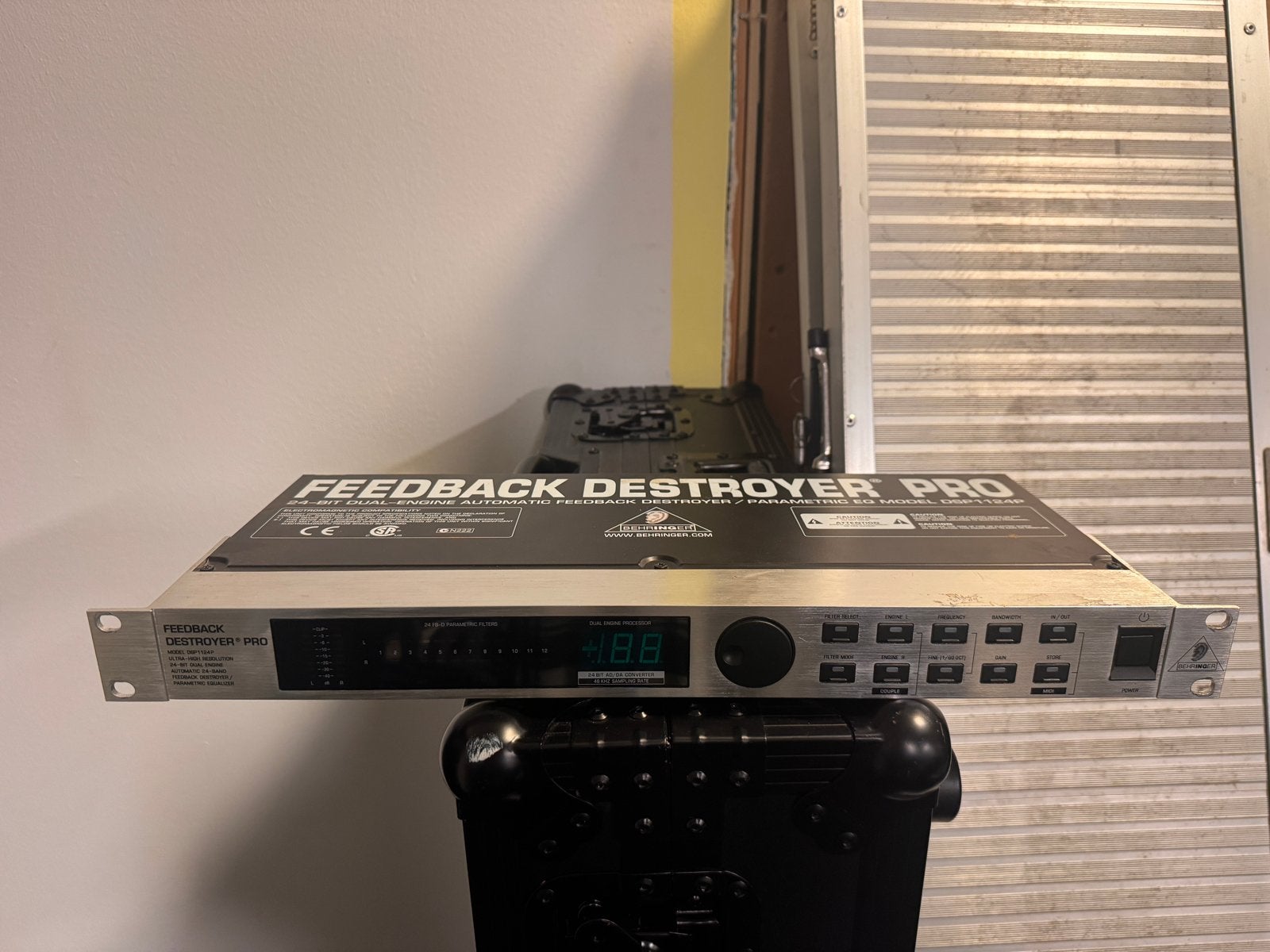 Behringer Feedback Destroyer Pro DSP1124P, Ophalen, Zo goed als nieuw, Equalizer
