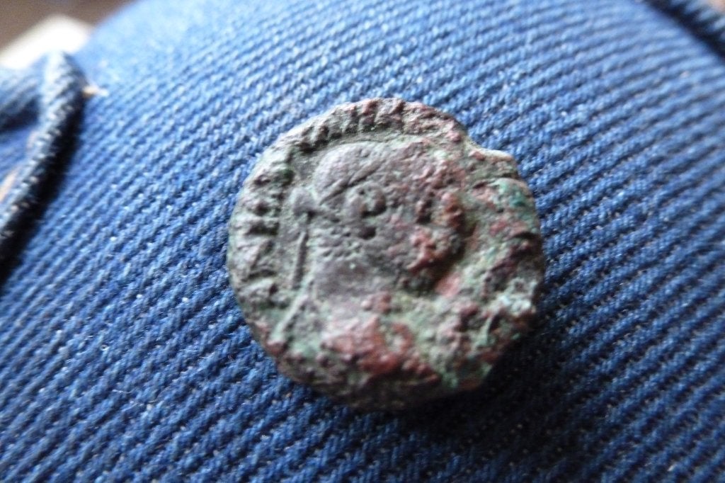 Romeins - oude as Constantijn 335-340 AD (n 32, Ophalen of Verzenden, Italië, Losse munt