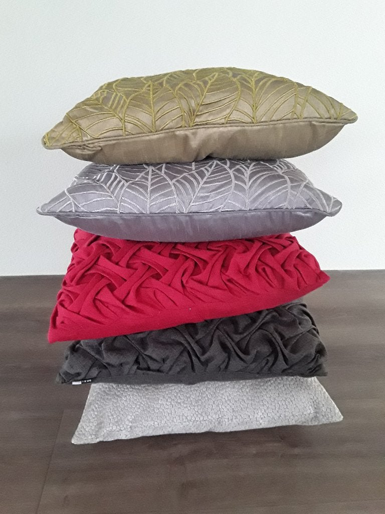 MALINI KUSSENS  5x, Meerkleurig, Vierkant, Ophalen of Verzenden, Zo goed als nieuw