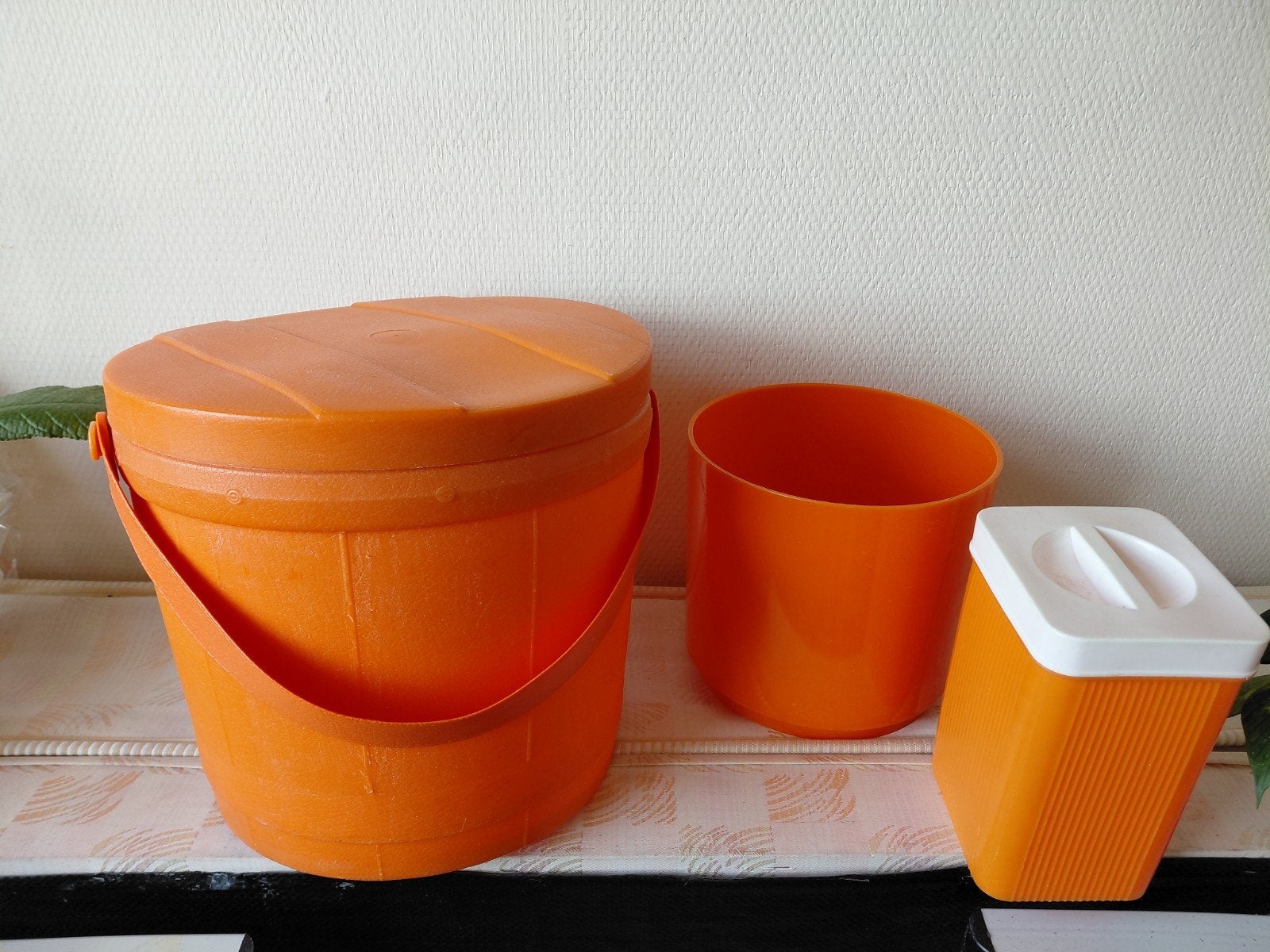 Vintage opbergemmer+voorraadbus+bloempot (voor i d camper?), Ophalen of Verzenden