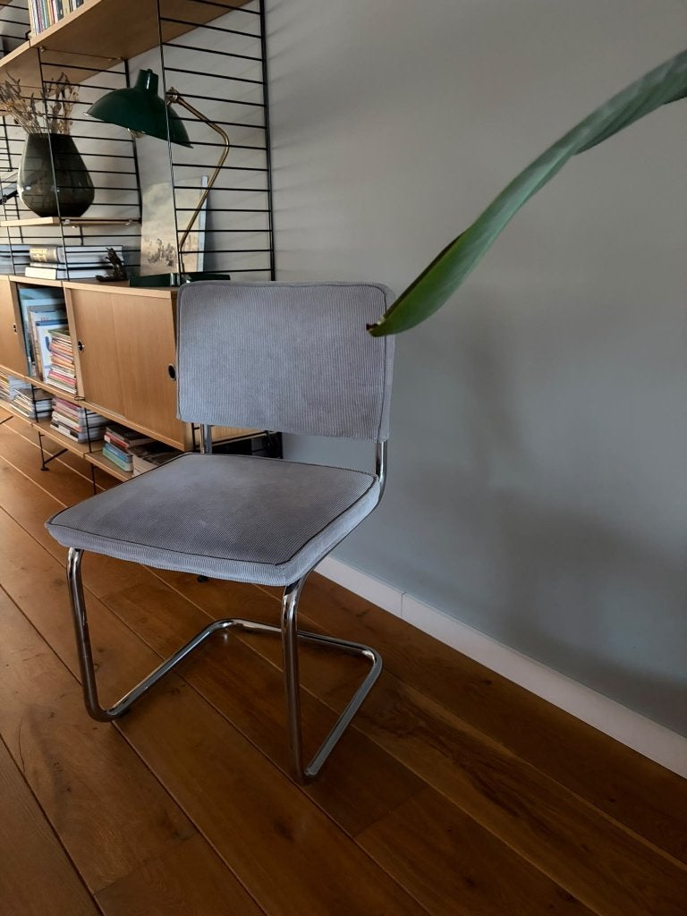 Zuiver Ridge Rib eetkamerstoel, Huis en Inrichting, Ophalen, Zo goed als nieuw, Metaal, Eén