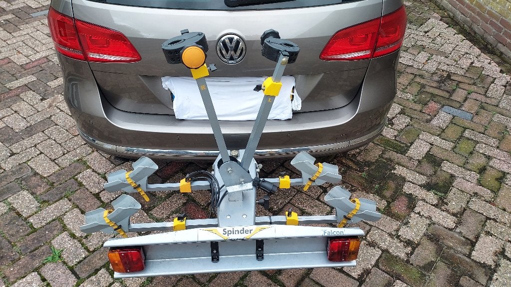 fietsendrager, Spinder Eagle, kantelbaar 60kg snelkoppeling, Ophalen, Zo goed als nieuw, 2 fietsen, Trekhaakdrager