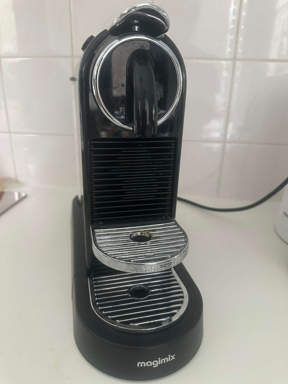 Nespresso Magimix Citiz koffiecupmachine, Witgoed en Apparatuur, Koffiezetapparaten, Ophalen, Gebruikt, Espresso apparaat, Afneembaar waterreservoir