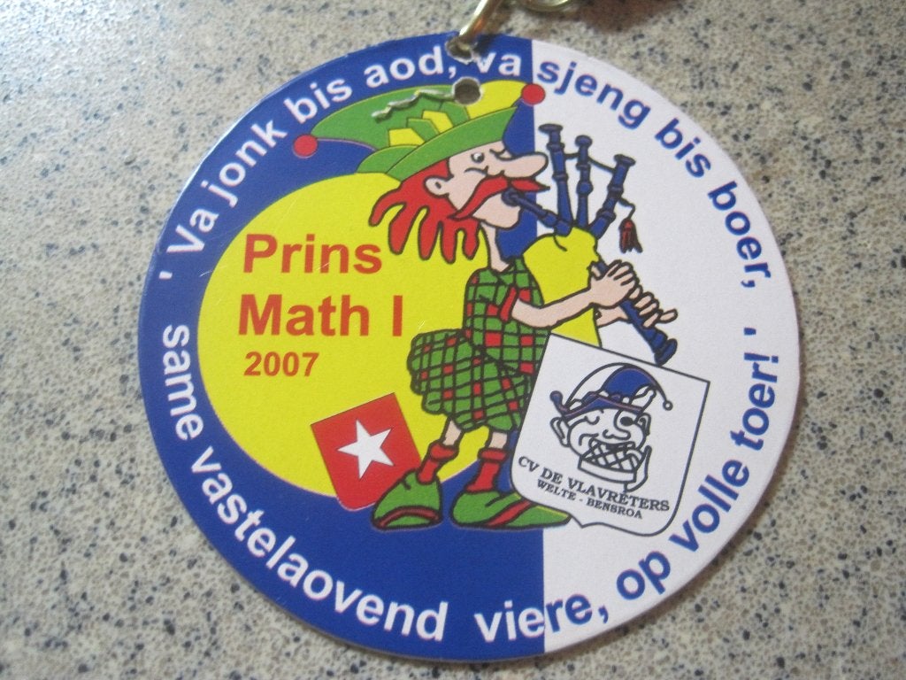 carnavals medaille hard karton benzerade, Postzegels en Munten, Ophalen of Verzenden, Overige materialen
