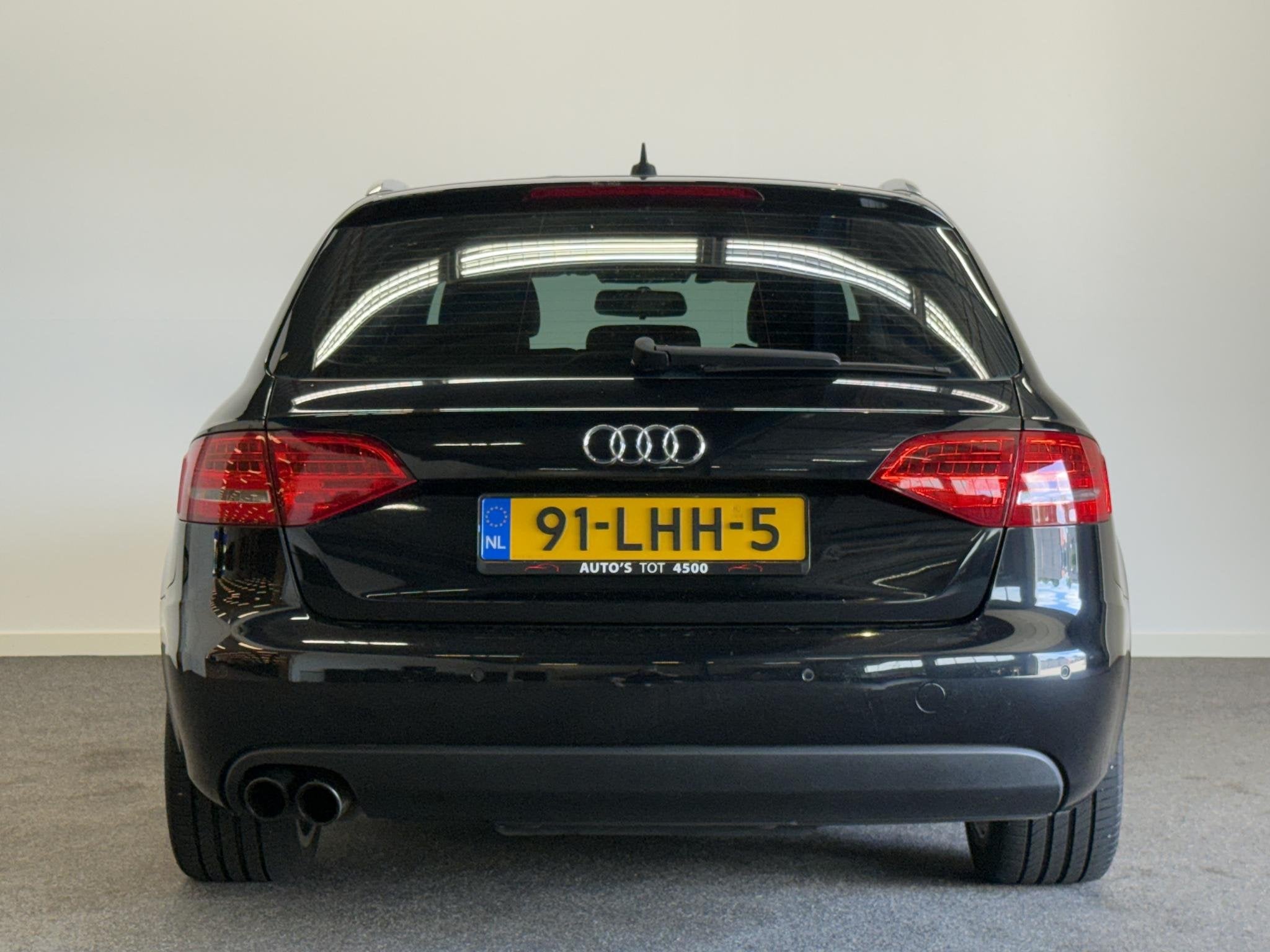 Audi A4 Avant 1.8 TFSI 2X S-line edition!, Auto's, Voorwielaandrijving, Euro 5, Gebruikt, Zwart