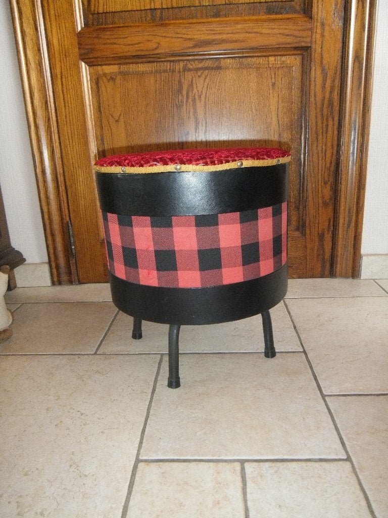 Vintage poef, opberg box jaren 60, Minder dan 50 cm, Rond, Minder dan 50 cm, Ophalen of Verzenden