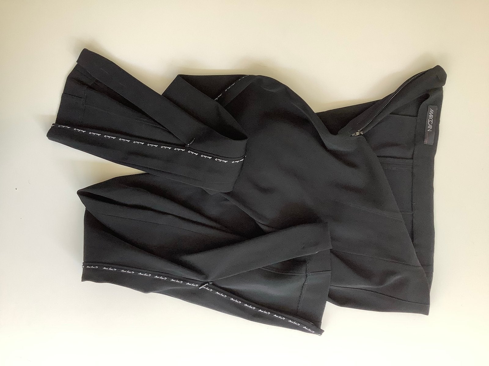 Zwarte skinny broek MarcCain met trendy ritsjes, maat 36, Ophalen, Zo goed als nieuw, Maat 36 (S), Zwart