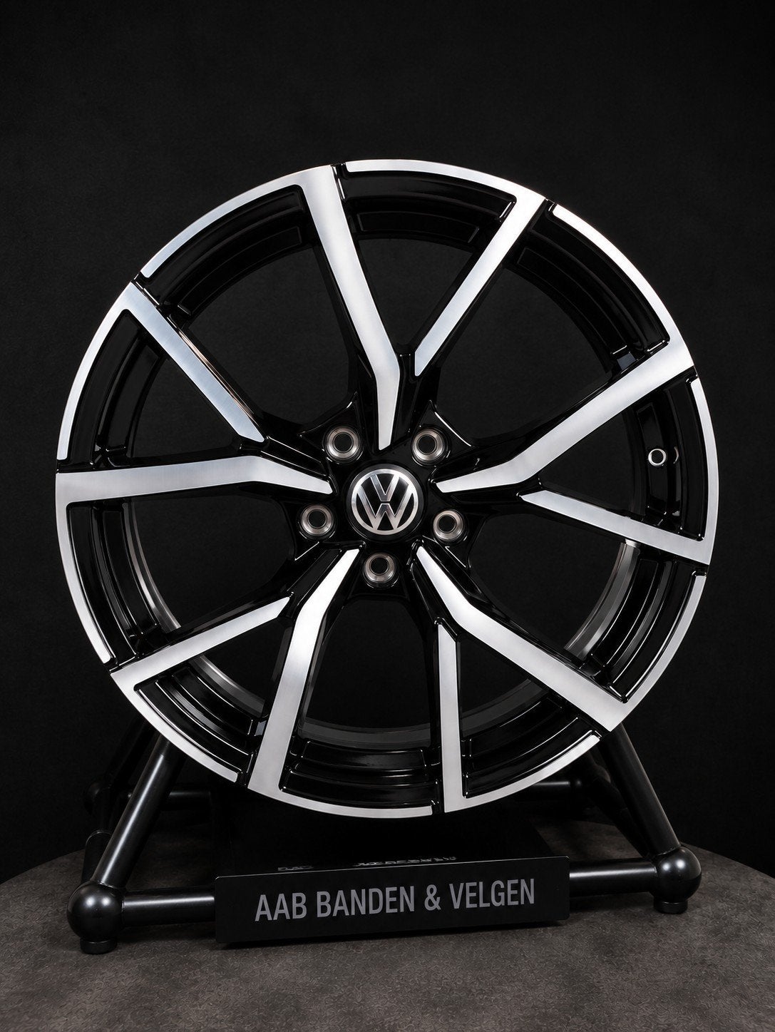 18 inch velgen voor Volkswagen Estoril Gti look 5x100 POLO, 18 inch, Velg(en), Verzenden, Nieuw