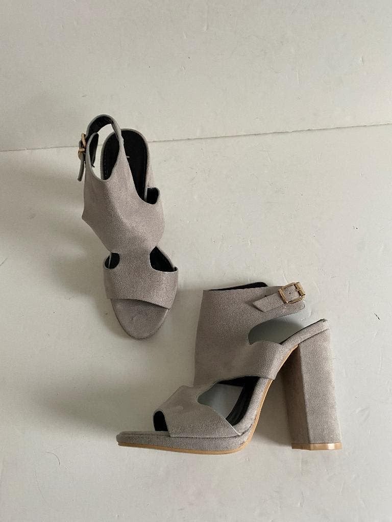 G305 Nieuw: Kayla mt. 38 Open schoenen hak sandalen pumps, Kleding | Dames, Schoenen, Nieuw, Ophalen of Verzenden, Schoenen met hoge hakken
