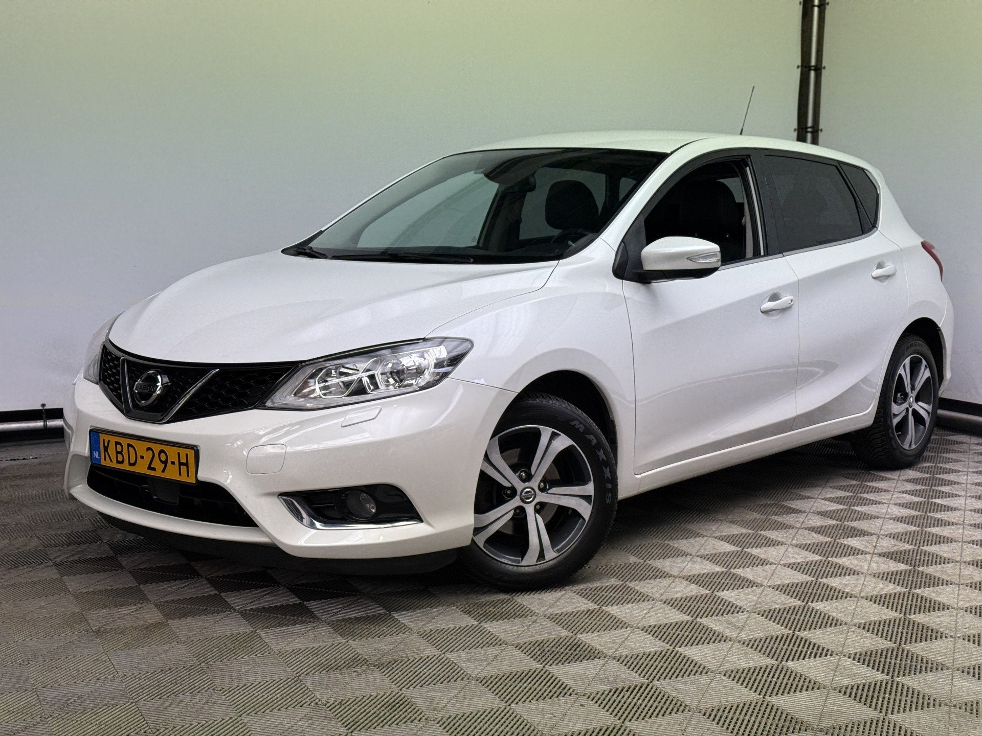 Nissan Pulsar 1.2 DIG-T Tekna LM16" Navi 360 Camera Leer, Auto's, Voorwielaandrijving, Gebruikt, 4 cilinders, Wit