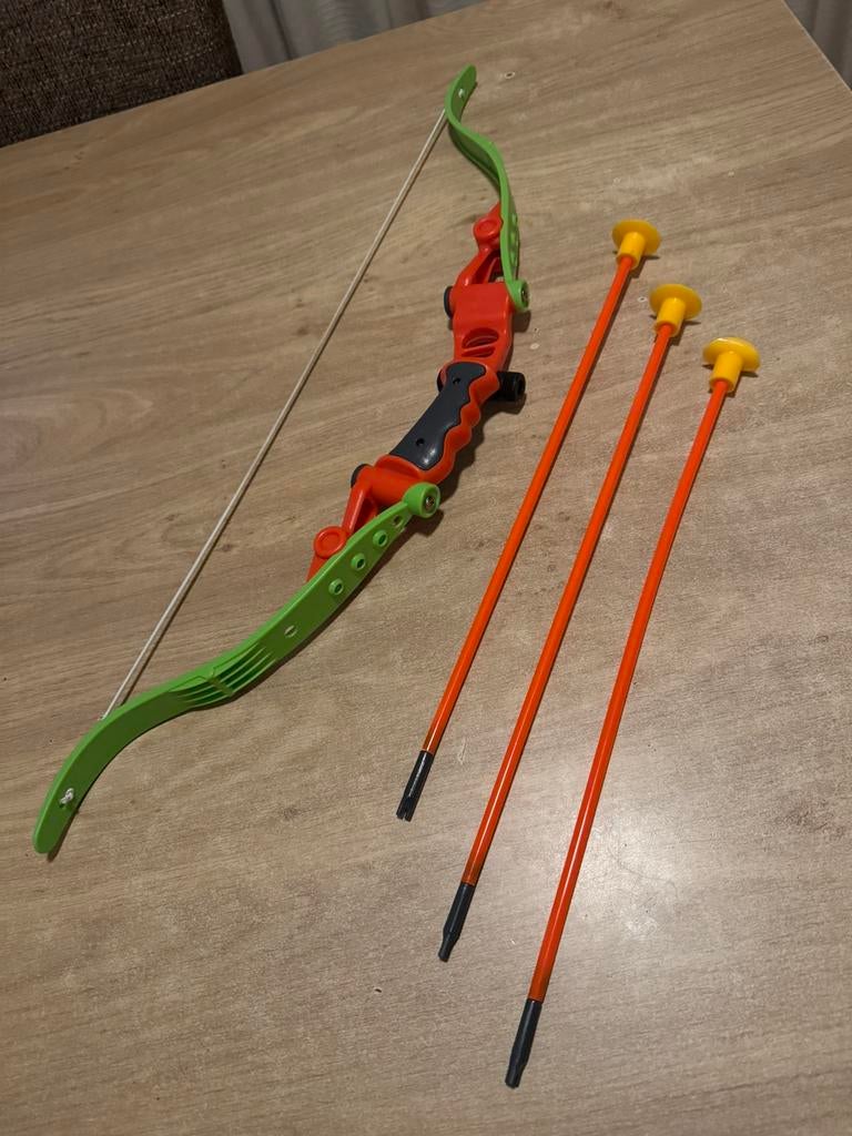Boog meg 3 zuig pijlen, Ophalen of Verzenden, Zo goed als nieuw