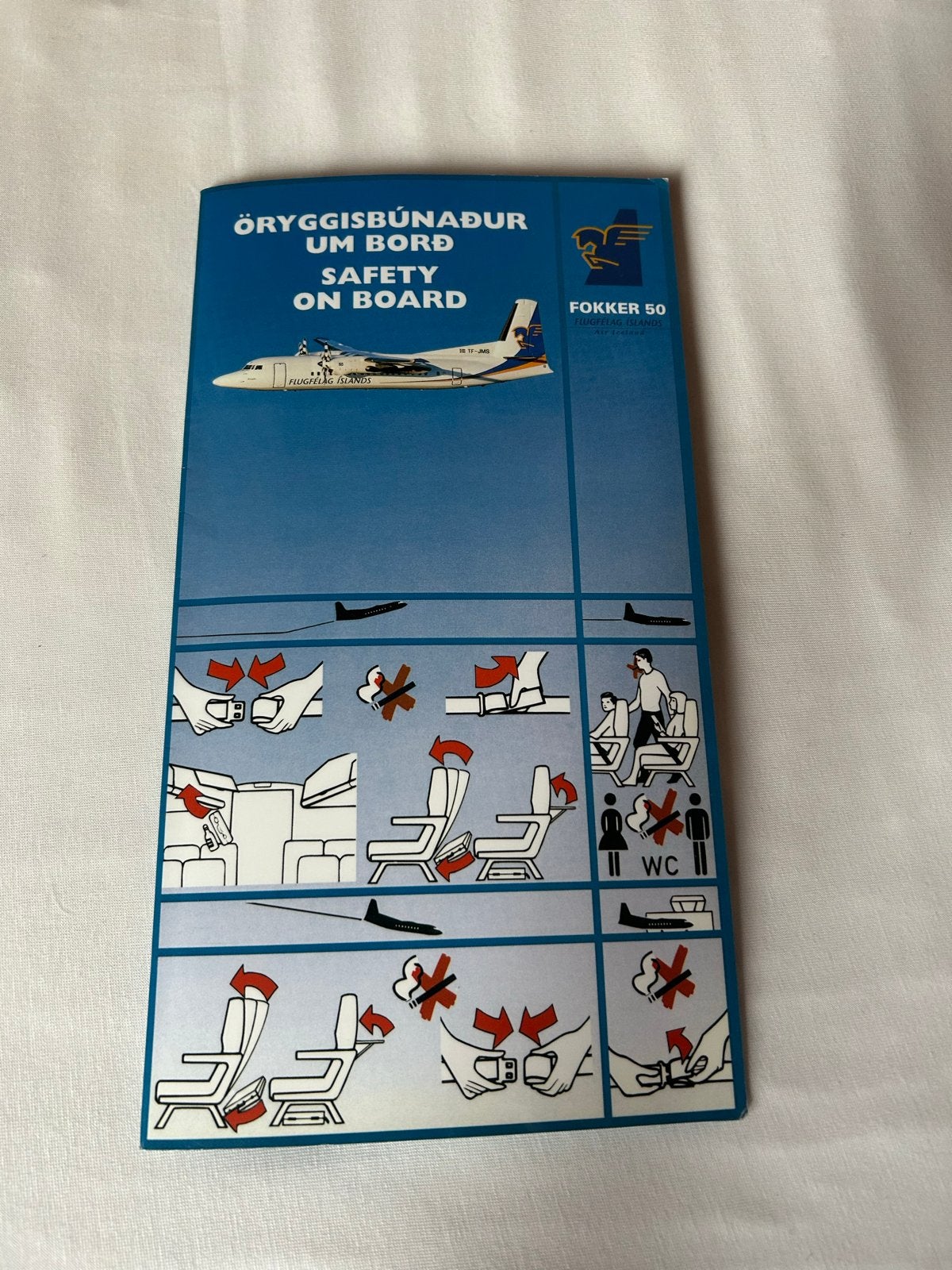 Fokker 50 Veiligheidskaart Icelandair - Zeldzaam item, Ophalen of Verzenden, Zo goed als nieuw