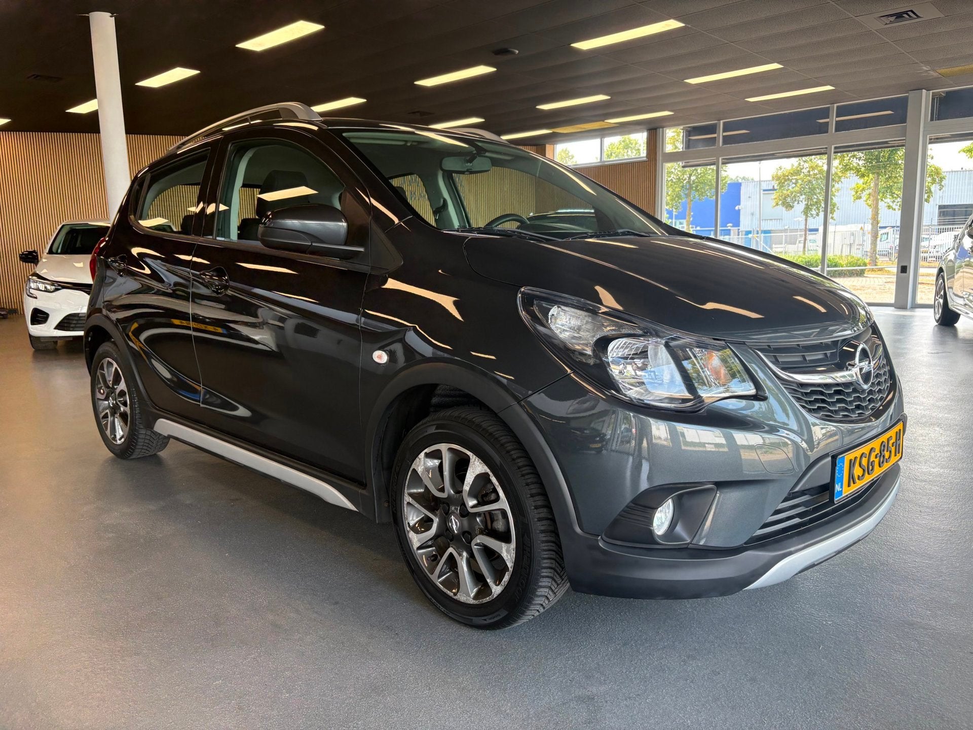 Opel KARL 1.0 Rocks Online Edition, 839 kg, Stof, Gebruikt, Zwart