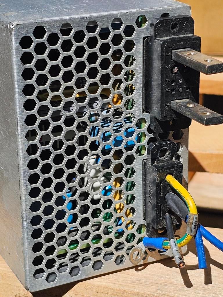 Voeding 48V 3500W Emerson met connectors (LEES TEKST), Ophalen of Verzenden
