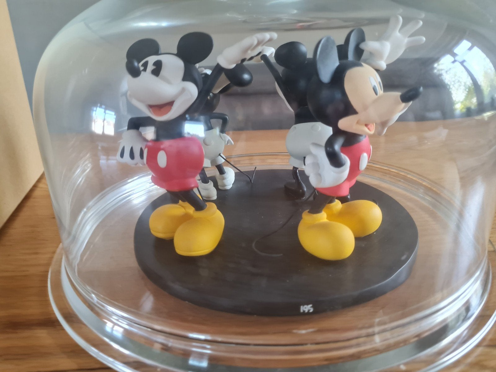 Disney Enchanting Collection: Evolution of Mickey Mouse, Verzamelen, Ophalen, Mickey Mouse, Zo goed als nieuw, Beeldje of Figuurtje