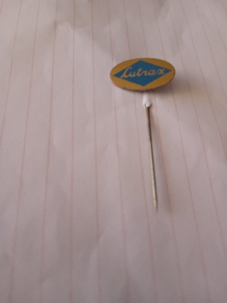 Pin - LUTRAX - Rotterdam, Ophalen of Verzenden, Zo goed als nieuw, Merk, Speldje of Pin