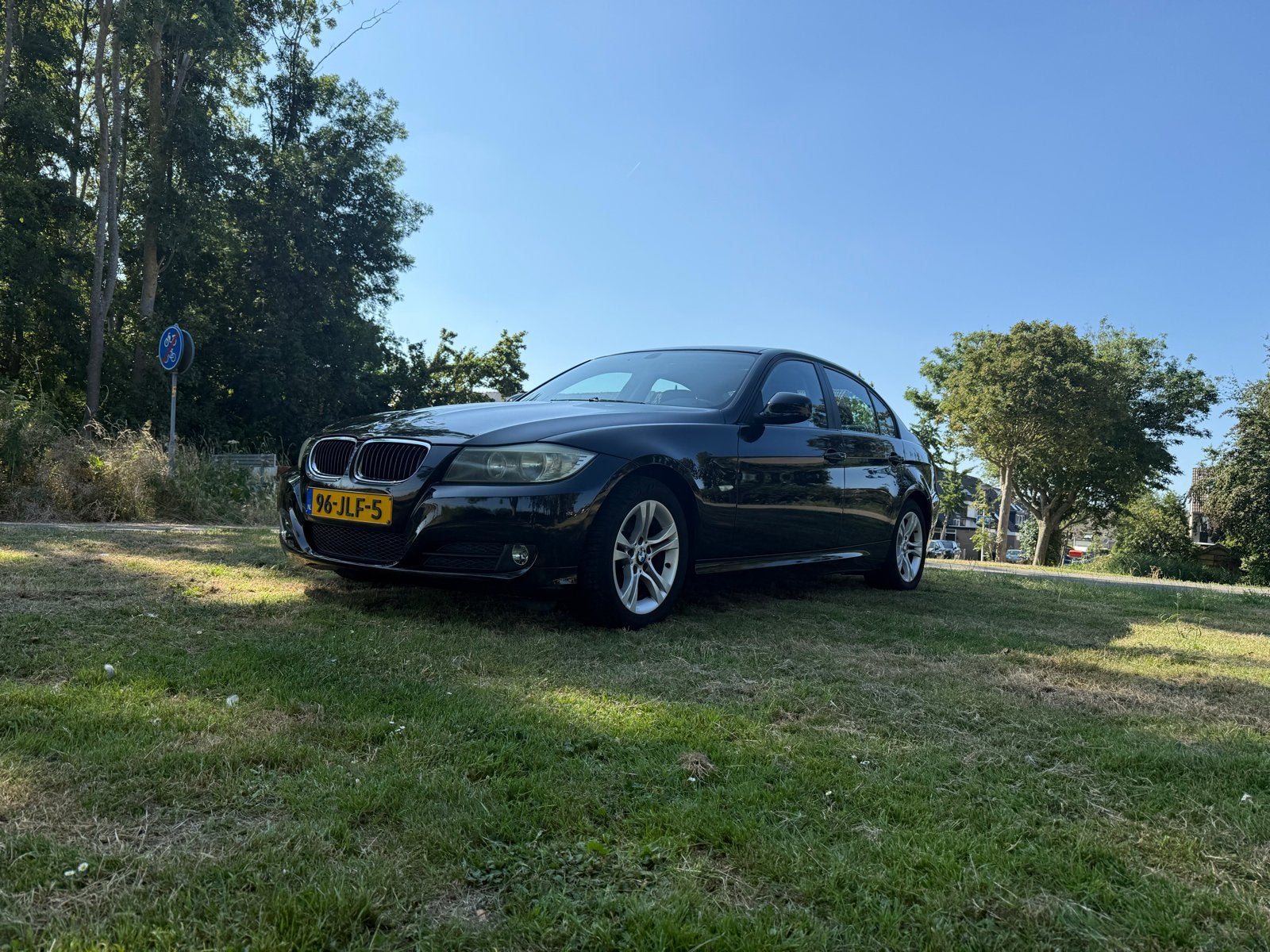 BMW 3-Serie 1.6 I 316 90KW 2009 Zwart, Auto's, BMW, 1599 cc, 4 cilinders, Origineel Nederlands, Overige kleuren