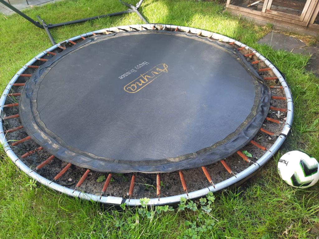 Trampoline, Ophalen
