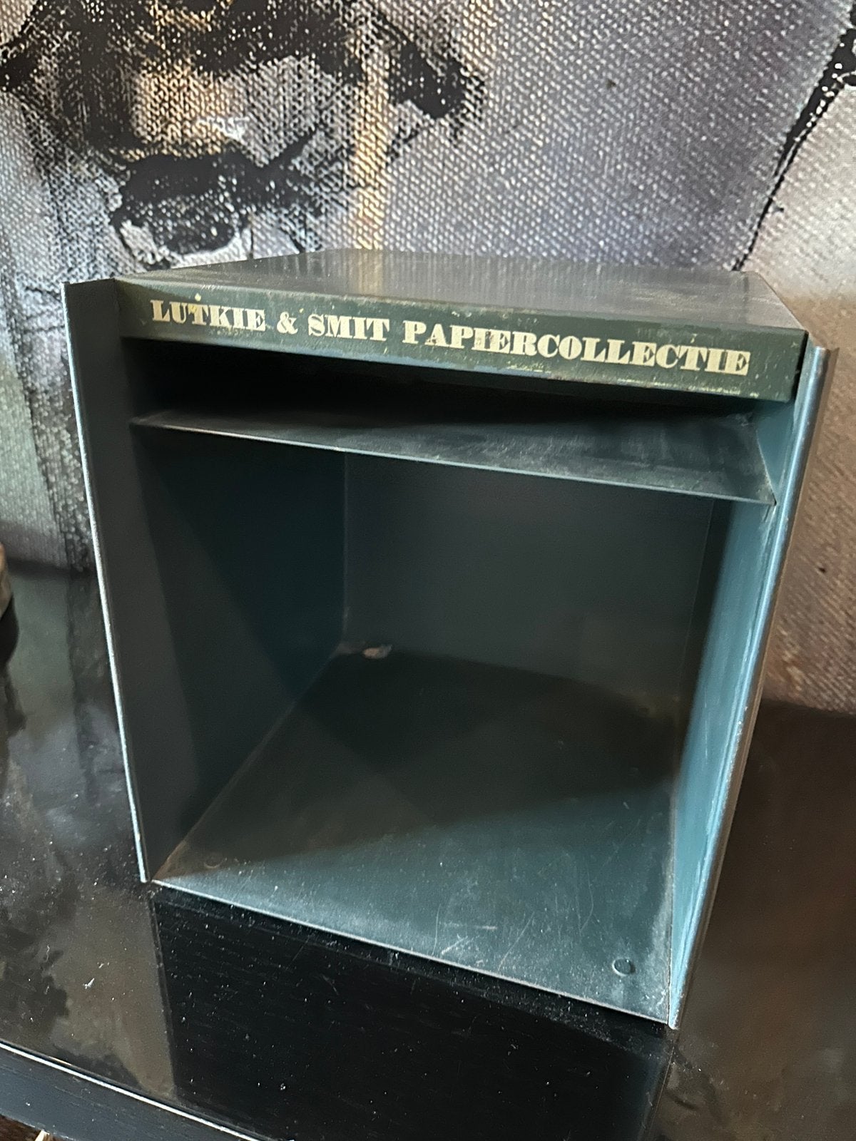 Antiek postbakje metaal groen papiercollectie Lutkie&Smit, Antiek en Kunst, Ophalen of Verzenden
