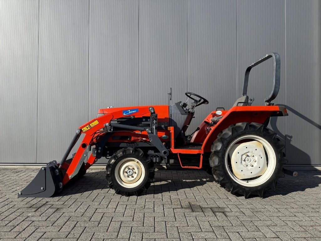 Kubota GL200 minitrekker met voorlader - 4WD - 24PK - BTW
