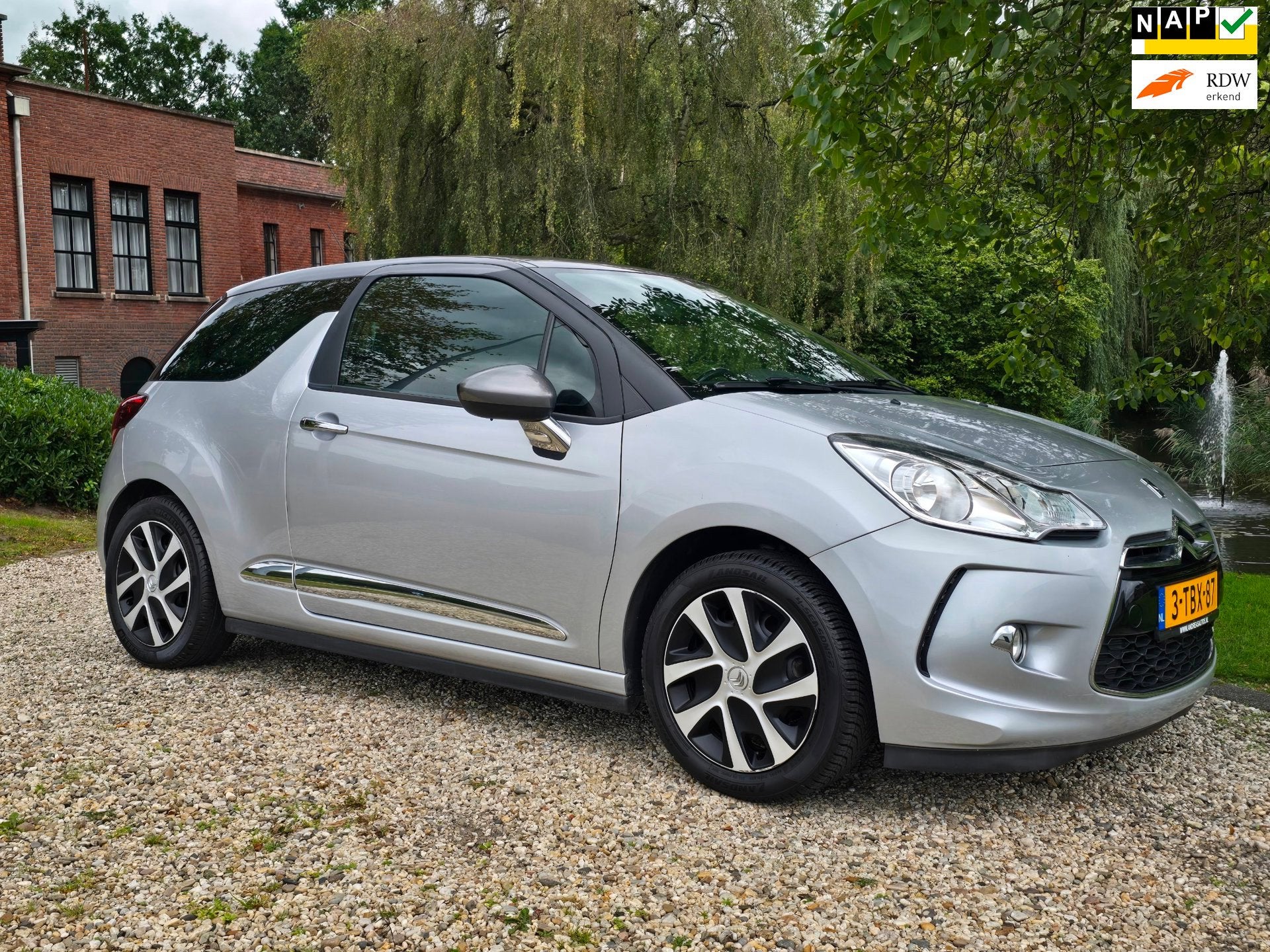 Citroen DS3 1.2 VTi So Chic AIRCO/cruise, Auto's, Voorwielaandrijving, Euro 5, Gebruikt, 31 €/maand