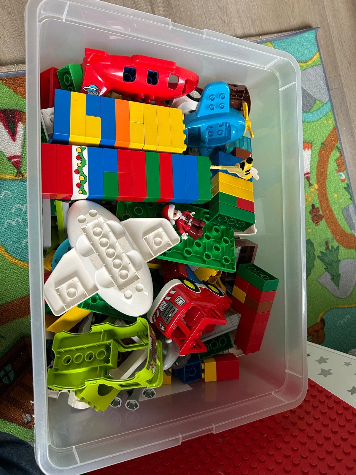 Grote doos vol LEGO Duplo met grondplaat, Ophalen, Inclusief minifiguren, Gebruikt, Duplo