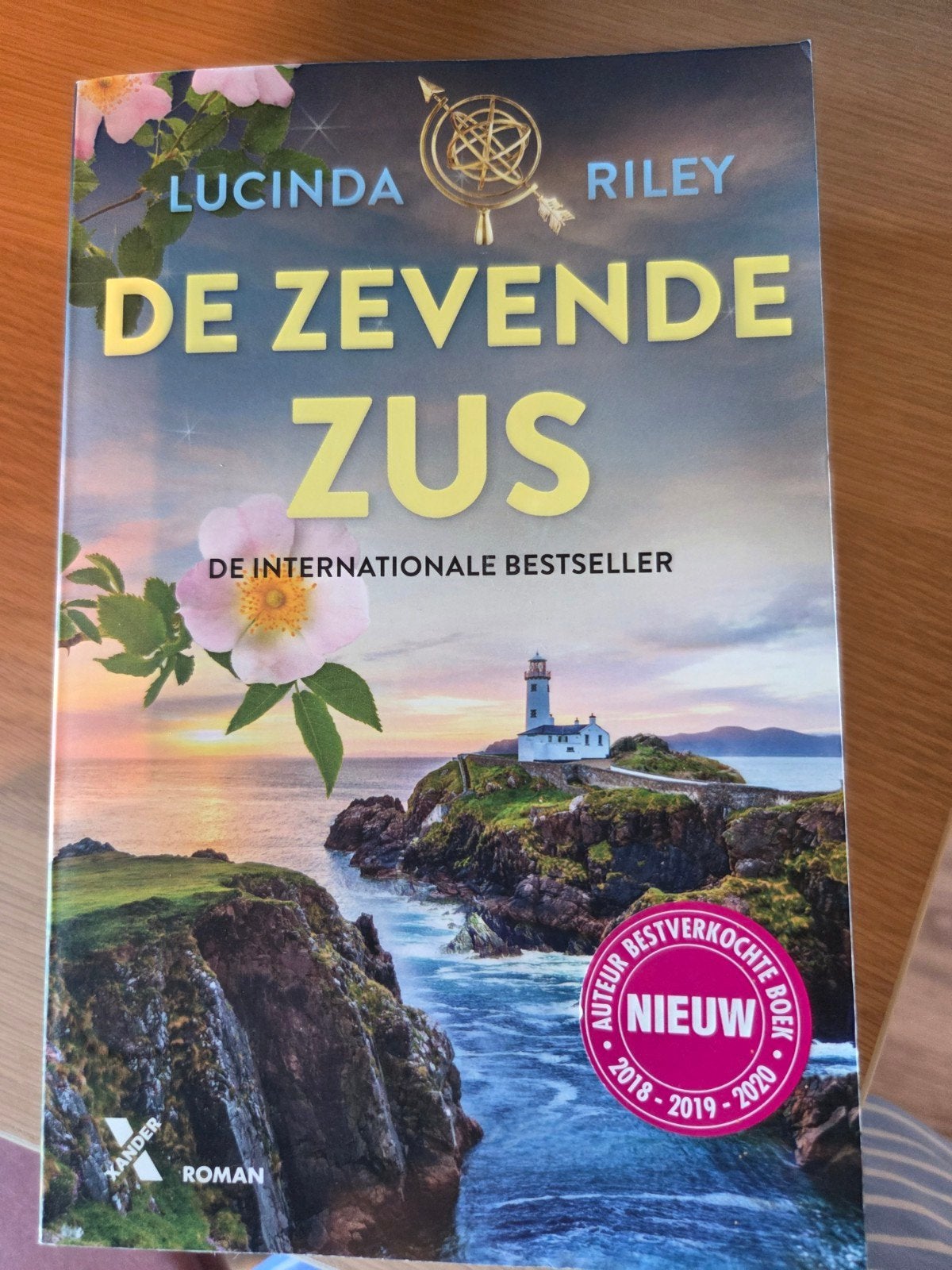 De Zeven Zussen - De Zevende Zus door Lucinda Riley, Ophalen of Verzenden, Zo goed als nieuw, Lucinda Riley, Europa overig