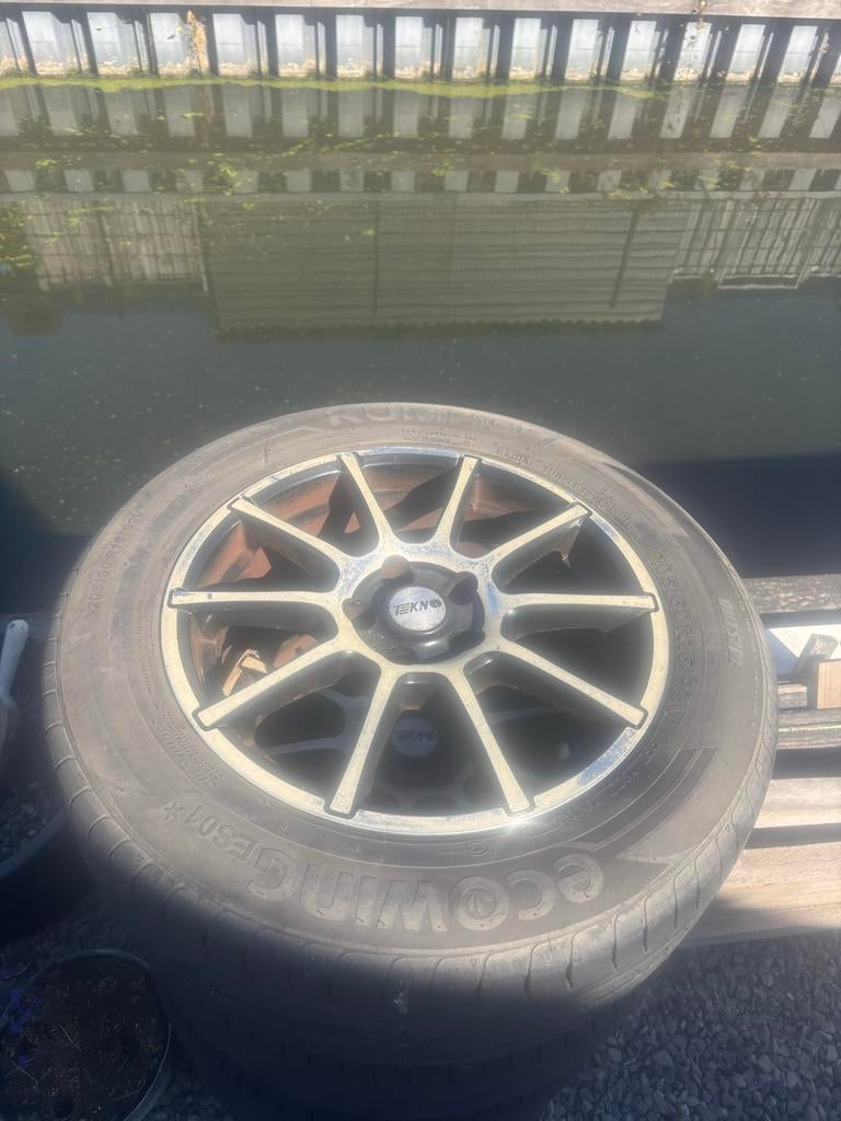 Velgen met zomerbanden 205/60/16 voor o.a. Opel Astra J, Auto-onderdelen, Ophalen of Verzenden