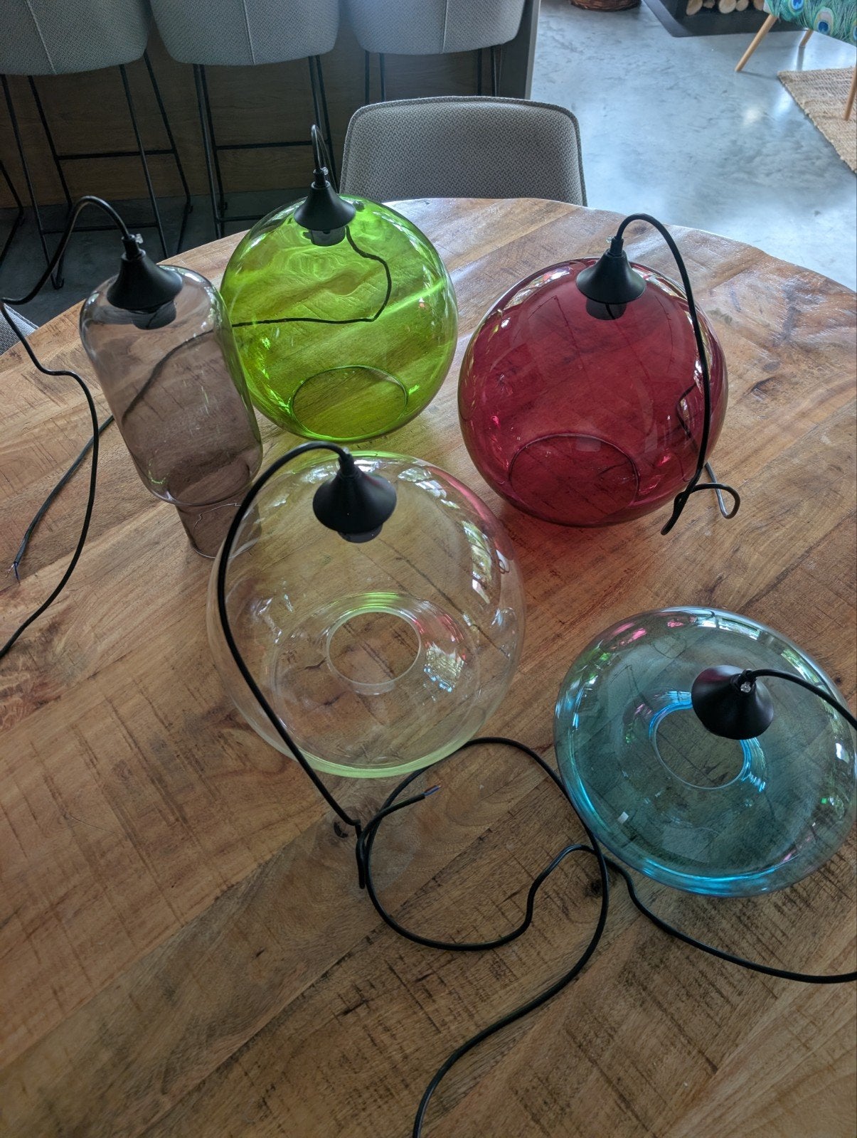 lampenkappen gekleurde  glas lampen 5 stuks hanglampen, Ophalen, Zo goed als nieuw, Glas, E27 (groot)