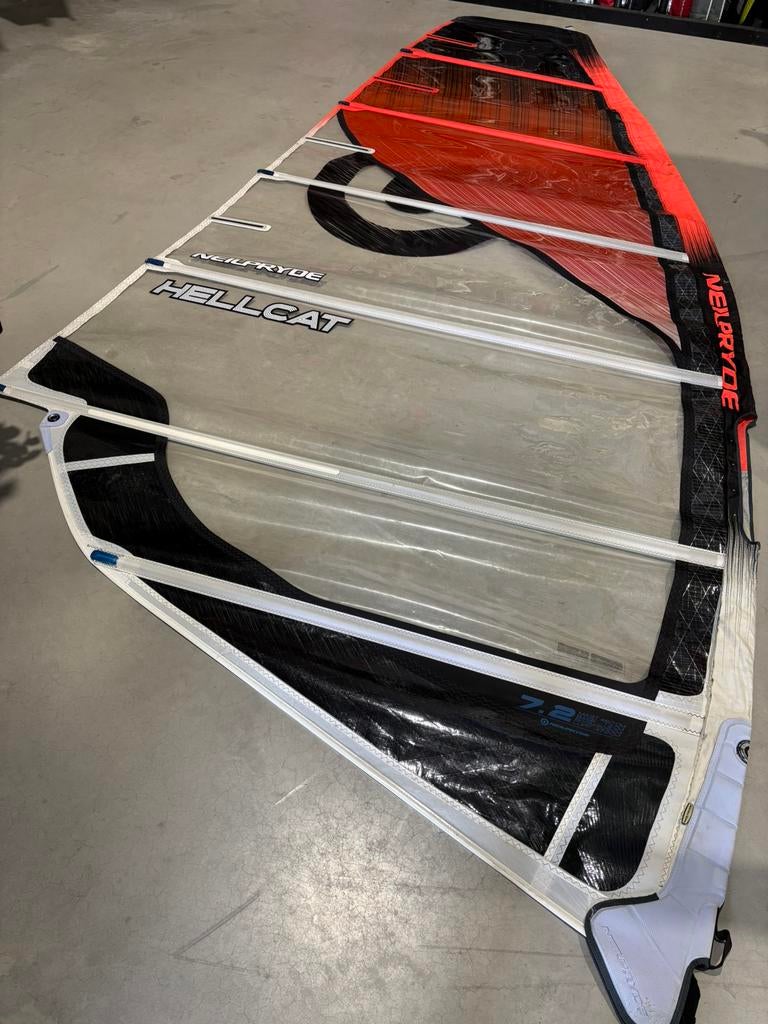 Neilpryde Hellcat 7.2 + Neilpryde SPX 460 SDM C65, Ophalen, -, Zeil, Gebruikt