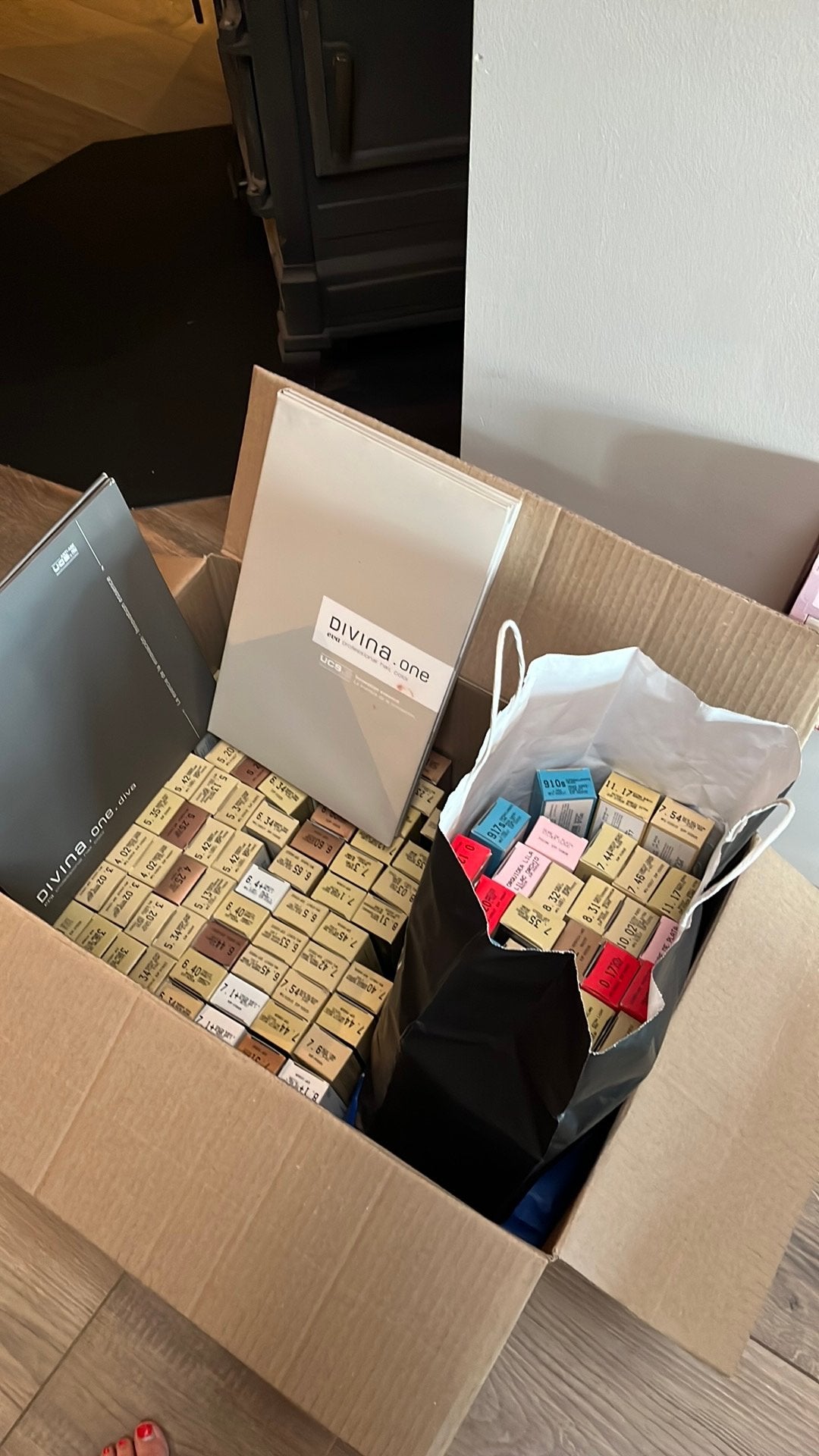 Te koop haarfverf divina, Ophalen of Verzenden, Nieuw