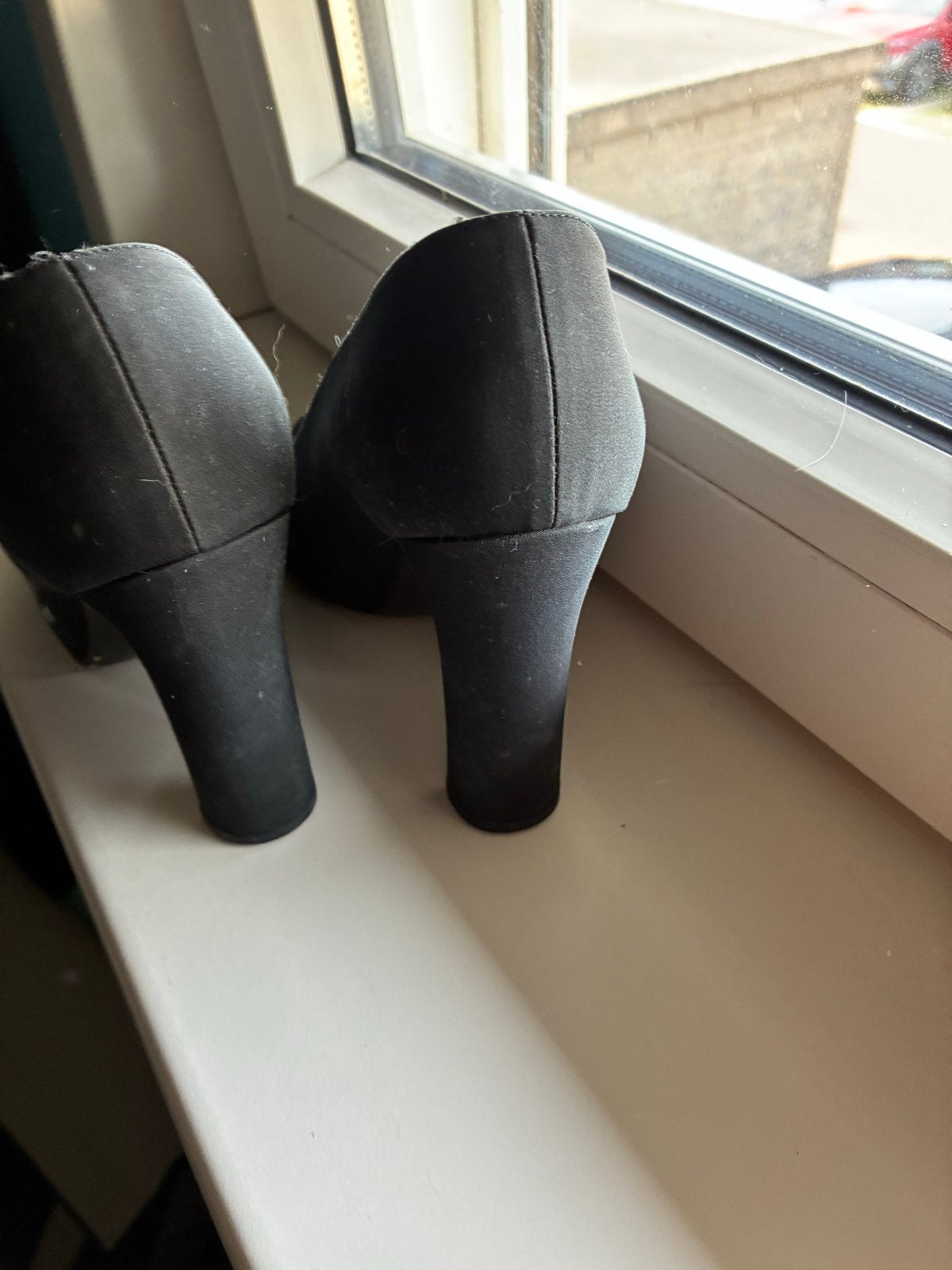 Dolce & Gabbana Pumps Zwart Maat 36.5, Pumps, Zwart, Ophalen of Verzenden, Gedragen