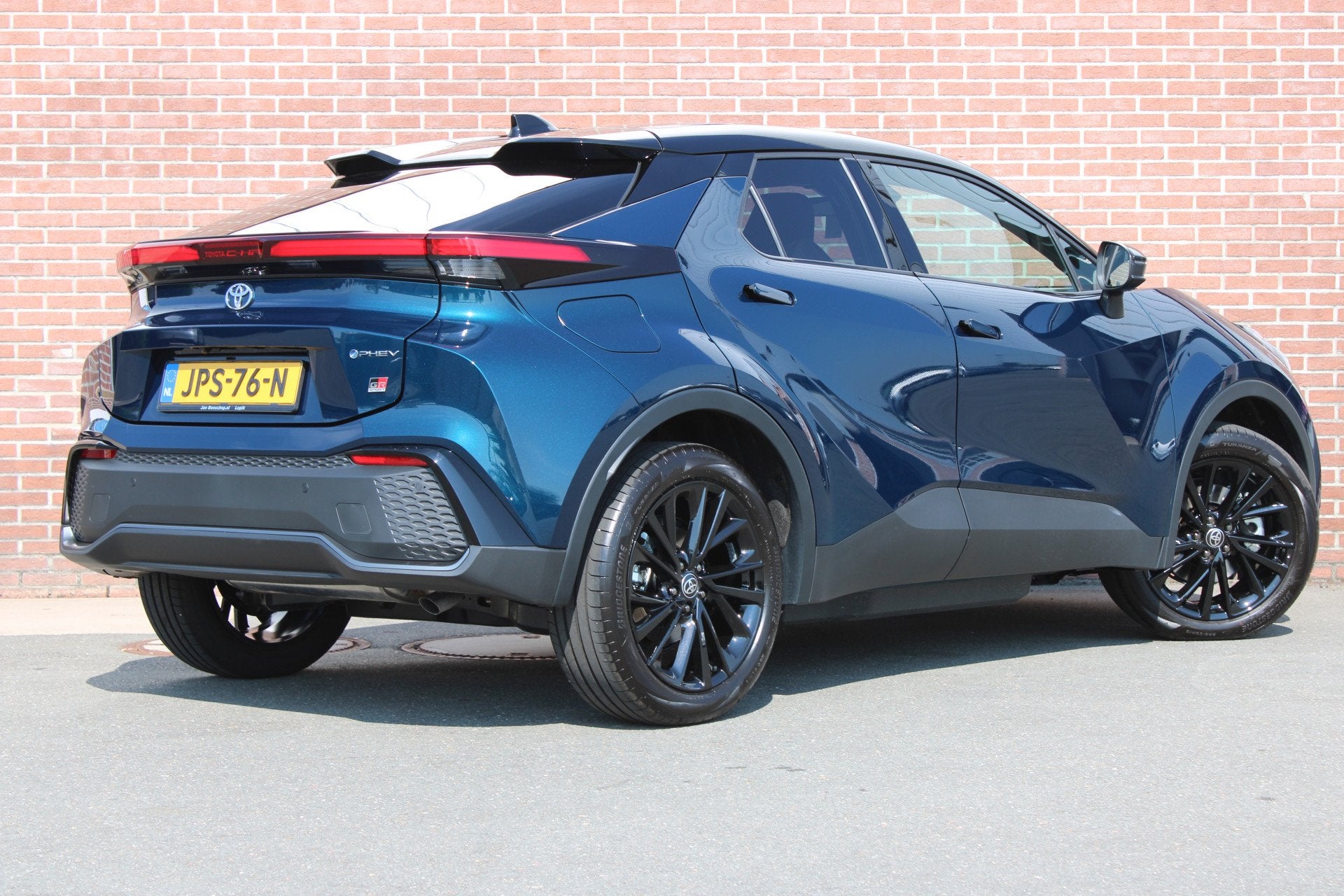 Toyota C-HR 2.0 Plug-in Hybrid 220PK GR SPORT |JBL-AUDIO|SPO, Automatische klimaatregeling, 4 cilinders, Blauw, Bedrijf