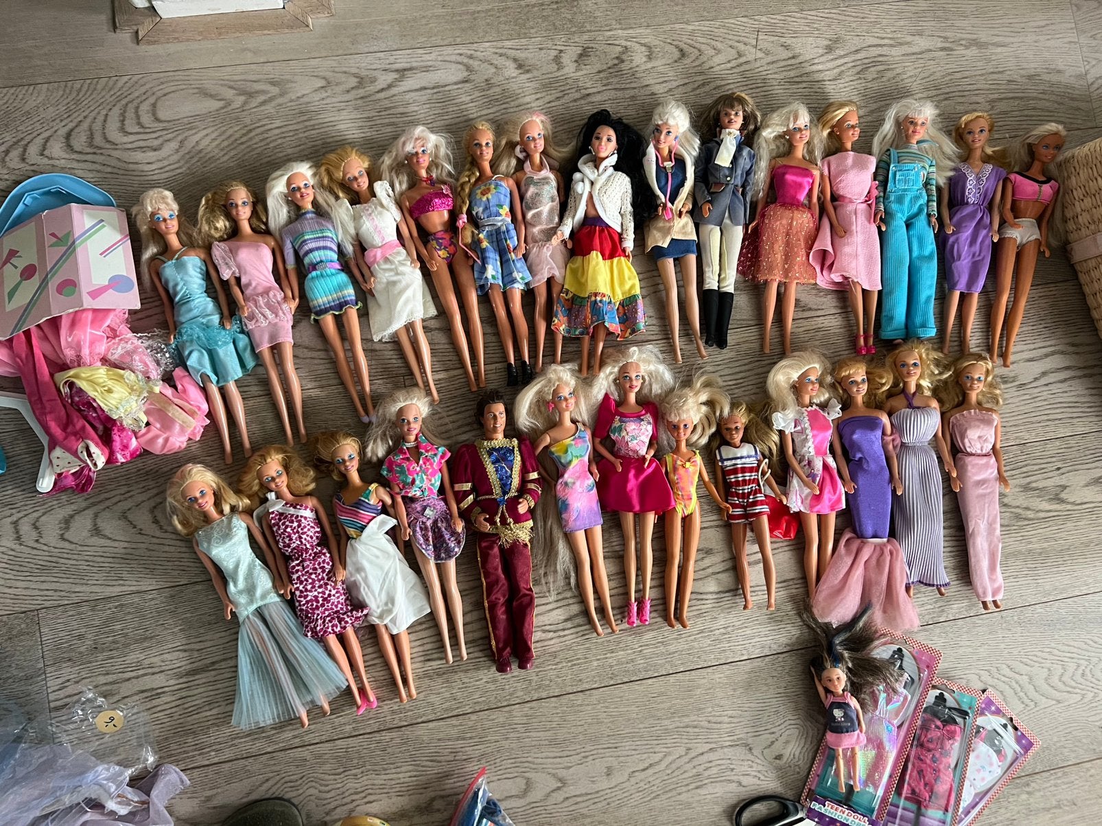 Barbie verzameling Jaren '80-'90 - Mattel Barbies & Accessoi, Kinderen en Baby's, Ophalen, Gebruikt, Barbie