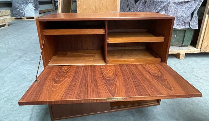 FM Møbler Design Wandmeubel / Secretaire (teak), Ophalen of Verzenden