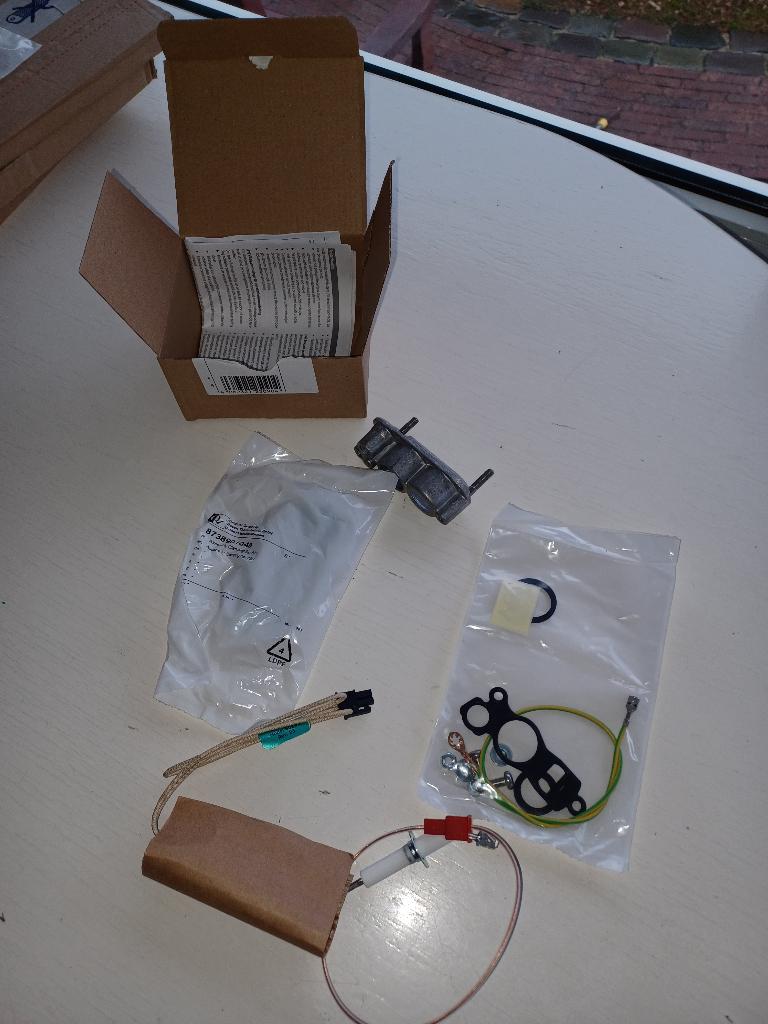 Nefit Topline 50-100kWGloeiplug/ionisatipen serviceset, Ophalen of Verzenden, Nieuw