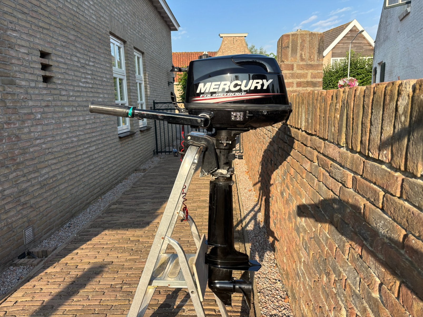 Mercury 6pk langstaart 4 takt met 12 liter tankje, Ophalen, 5 tot 10 pk, Binnenboordmotor, Viertaktmotor