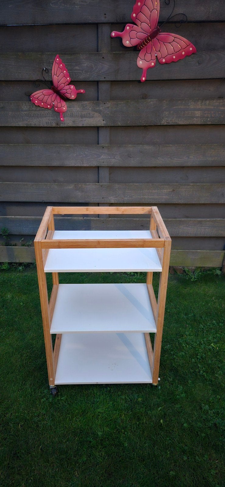 Houten trolley met 3 planken en wieltjes, Ophalen, Hout, Gebruikt, Meerkleurig