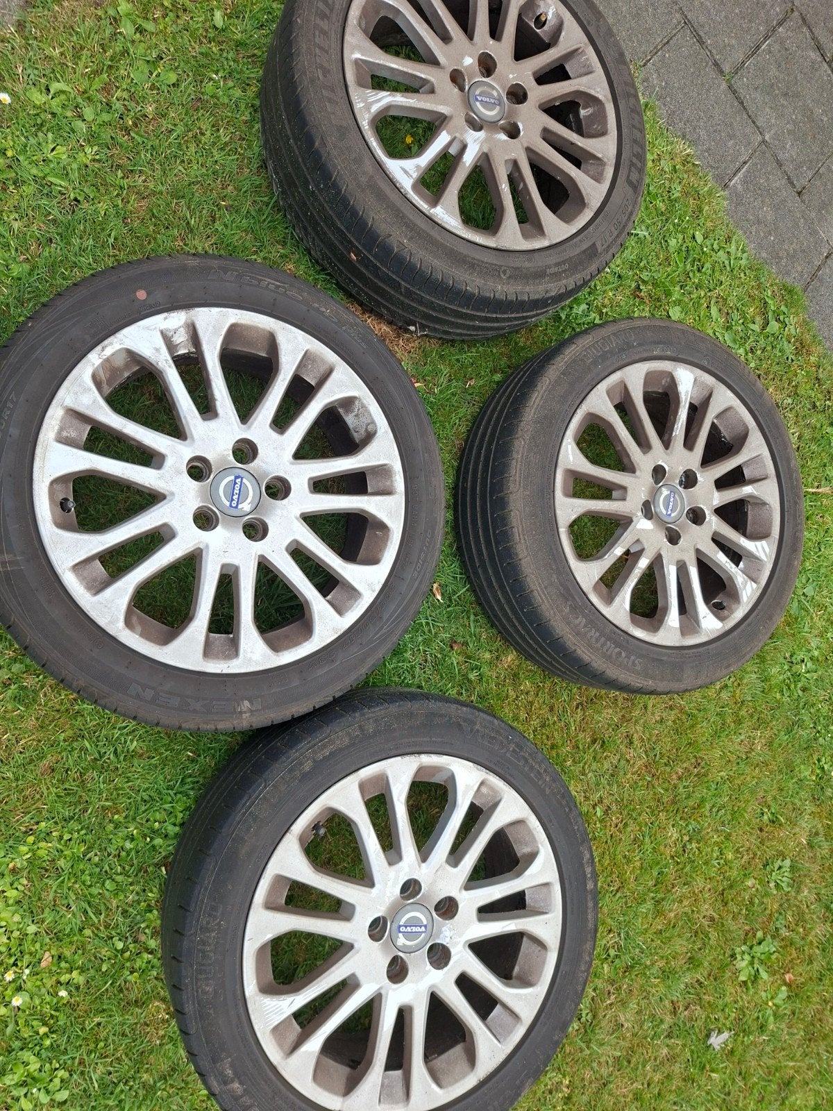 Volvo 17 inch velgen, Ophalen, Gebruikt, Velg(en), 17 inch