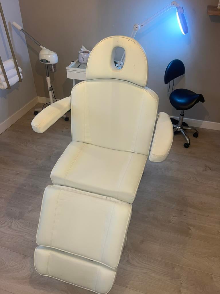 Behandelstoel, Ophalen, Gebruikt, Massagetafel