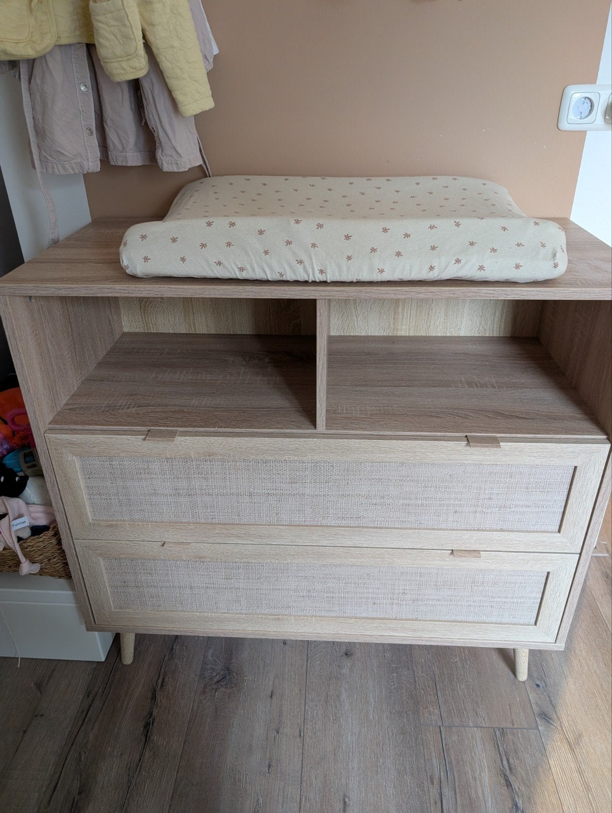 Commode Finori Bali Eiken/Riet Decor incl. Opzet, Kinderen en Baby's, Kinderkamer | Commodes en Kasten, Ophalen, 50 tot 70 cm