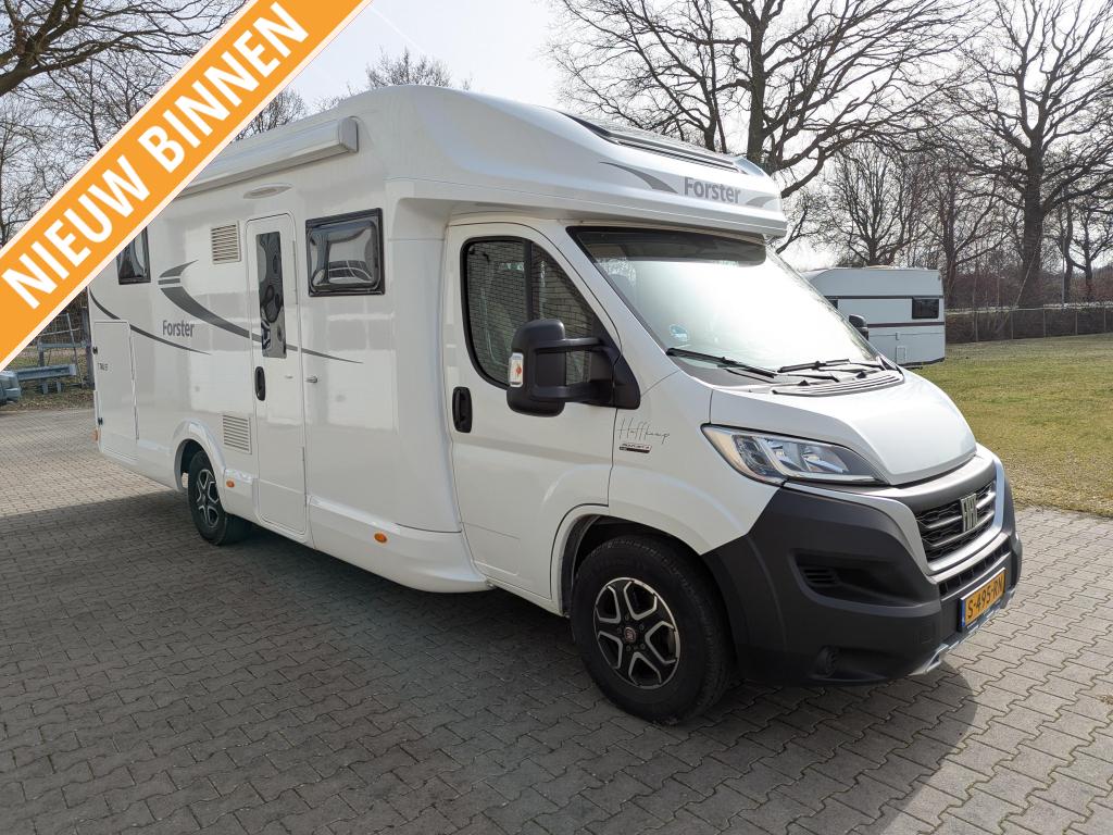 Forster T745 EF face-face zit en lengte bedden in nieuwstaat, Caravans en Kamperen, Campers, Overige merken, Ringverwarming, 7 tot 8 meter