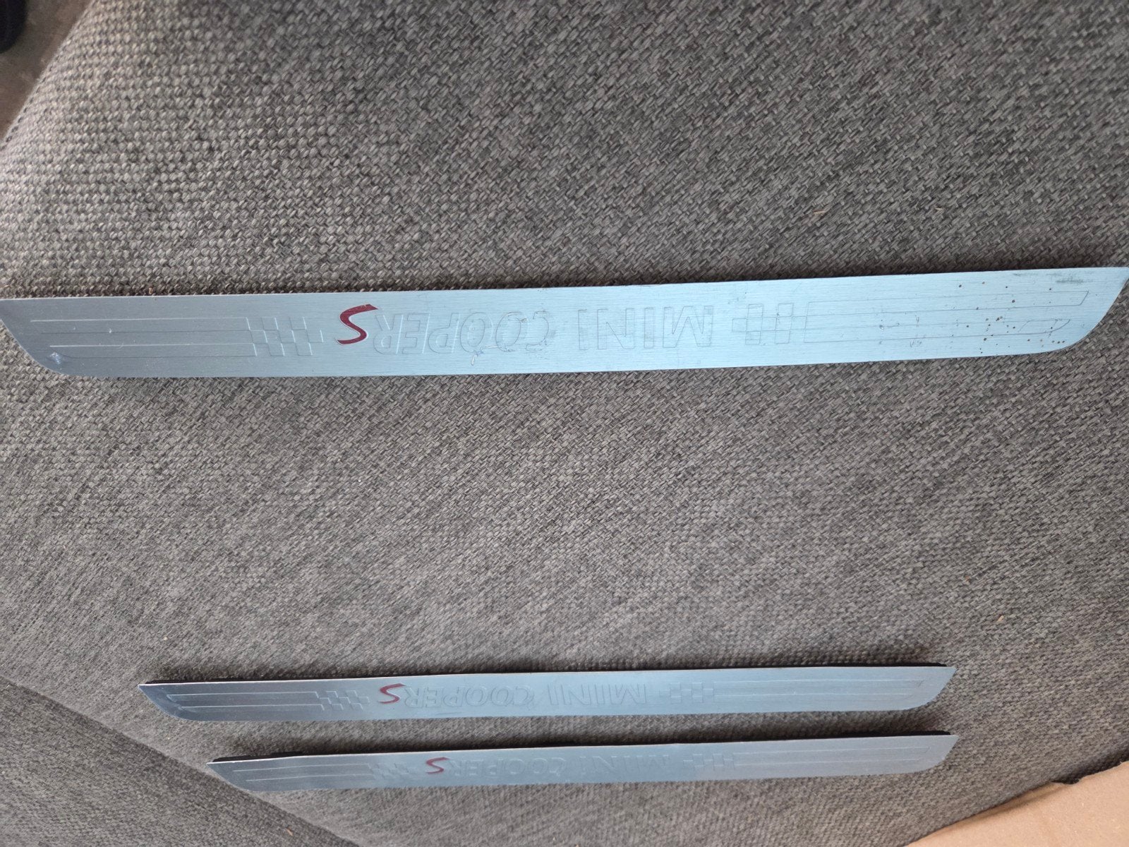3 splinternieuwe, originele MINI Cooper S instaplijsten, Ophalen, Nieuw, Mini
